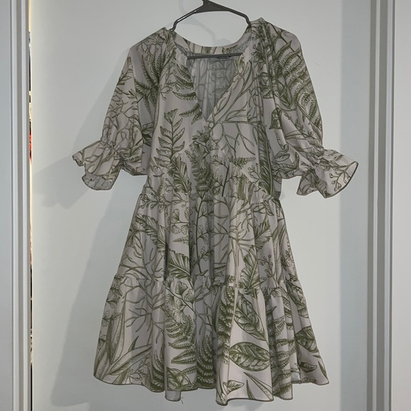 Dresses & Skirts - Puff Sleeve Mini Dress